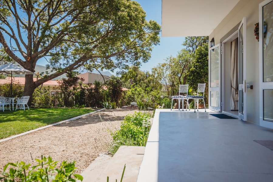 4 Bedroom Property for Sale in Fernridge Western Cape